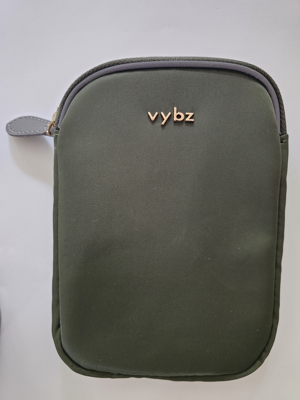 GUC VYBZ Magnetic Pocket Pal